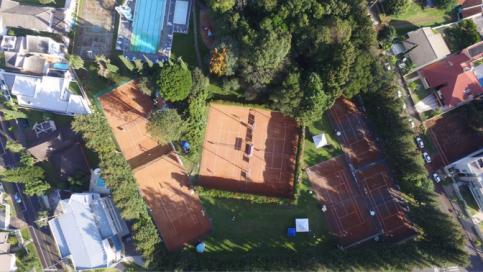 CLUBE PINHEIROS